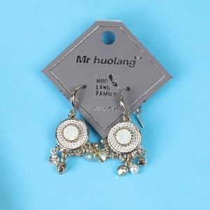 Simple atmosphere personalized earring