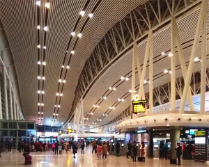 Trubkové příhradové zastřešení letiště Changsha v Číně