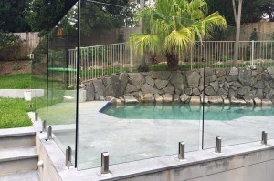Tempered Glass Swimming Pool Fence Spigot Glass Railing