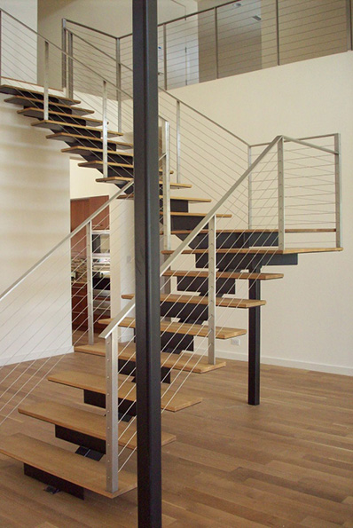 Steel Wood Staircase with Stainless Steel Cable railing