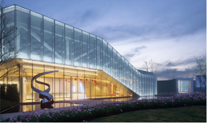 Anatomy of Architectural Glass: En perfekt blanding mellem æstetik og bæredygtighed