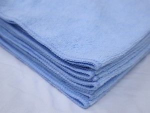 Asciugamano per la pulizia del panno per la pulizia in microfibra non abrasivo, riutilizzabile e lavabile personalizzato di alta qualità ad asciugatura rapida per la cucina dell'auto