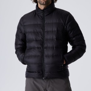 Jachetă de puf ușoară pentru bărbați la comandă cu ridicata, impermeabilă, cea mai caldă