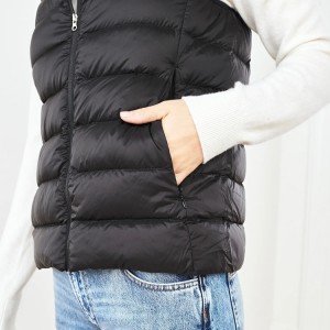OEM pielāgota sieviešu viegla iesaiņojama stepēta dūnu veste ar kabatām