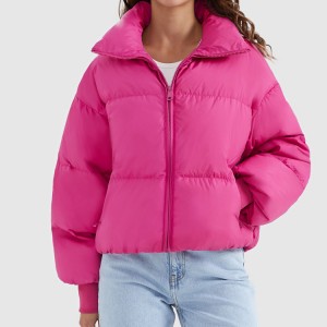 แจ็คเก็ตปักเป้าสั้น Custom Winter Women's Oversized Down Jacket