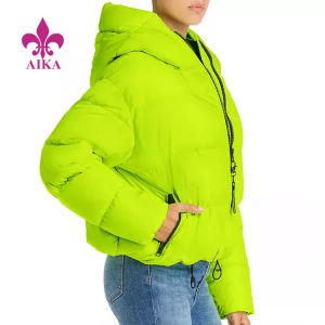 Висококвалитетне водоотпорне пуфер јакне по мери са капуљачом за жене