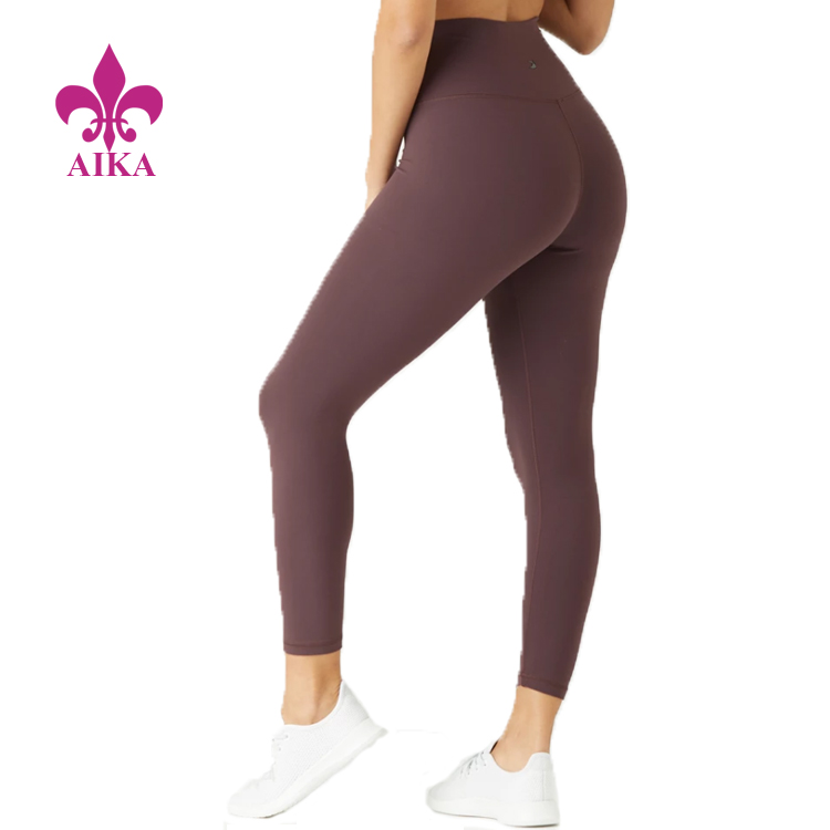 Design popolare per magliette polo - Leggings da palestra 7/8 fabbricati all'ingrosso Design Collant fitness Indossare pantaloni da yoga da donna - AIKA