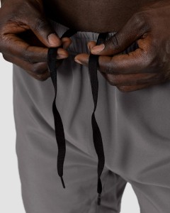 Aangepaste groothandel sportkleding sneldrogende elastische taille voor heren met trekkoord aan de binnenkant van nylon atletiekbaanshorts