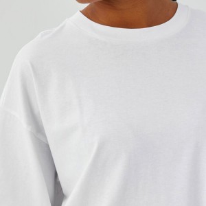 Өндөр чанартай 100% хөвөн даавуун идэвхтэй том хэмжээтэй цагаан футболка эмэгтэй хүний ​​захиалгаар лого