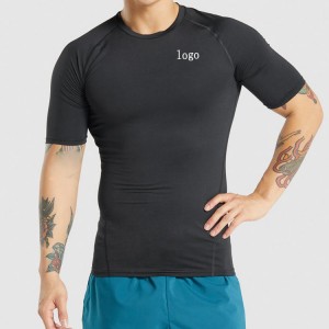 Egendefinert logo Engros Short Sleeve Gym Slim Fit Compression Vanlige T-skjorter for menn