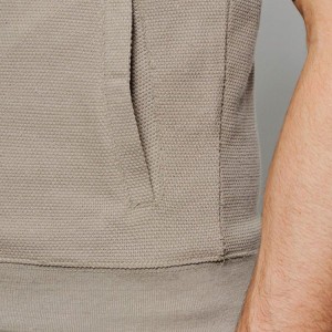 OEM საზაფხულო მორბენალი მამაკაცის სპორტული ტანსაცმლის მორგებული ლოგო მამაკაცის უსახელო კაპიუშონიანი ვაფლის შორტების სპორტული კოსტუმის ნაკრები