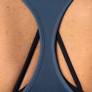 Жіночі однотонні безрукавки з сітчастою панеллю для спортивних змагань на спині оптом
