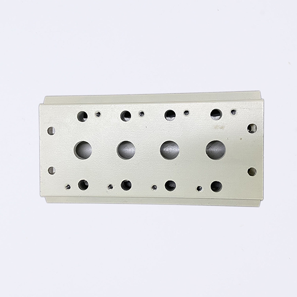 Индивидуальный экструдированный коллектор электромагнитного клапана из алюминия