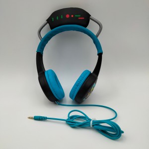Egyedi kialakítású gyermekfejhallgató: vezetékes és vezeték nélküli elérhető