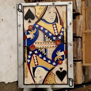 Американдық винтажды темір король және патшайым покер 3D қалайы кескіндеме бар мейрамхананың қабырғасын безендіру өнеркәсіптік стильдегі қабырға әшекейлері