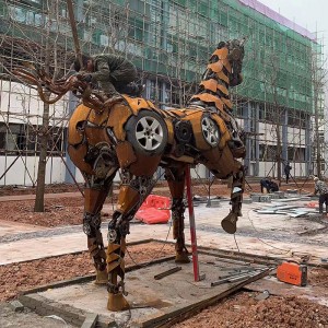 Punk heavy metalowy sprzęt w stylu konia ze stali nierdzewnej rzeźba bar dekoracja metalowy koń statua rzeźba konia-C