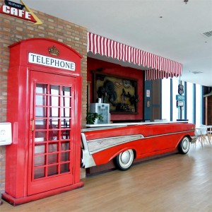Retro dzelzs bāra kafejnīca rietumu restorāns antīko autobusu automašīnu kases kase