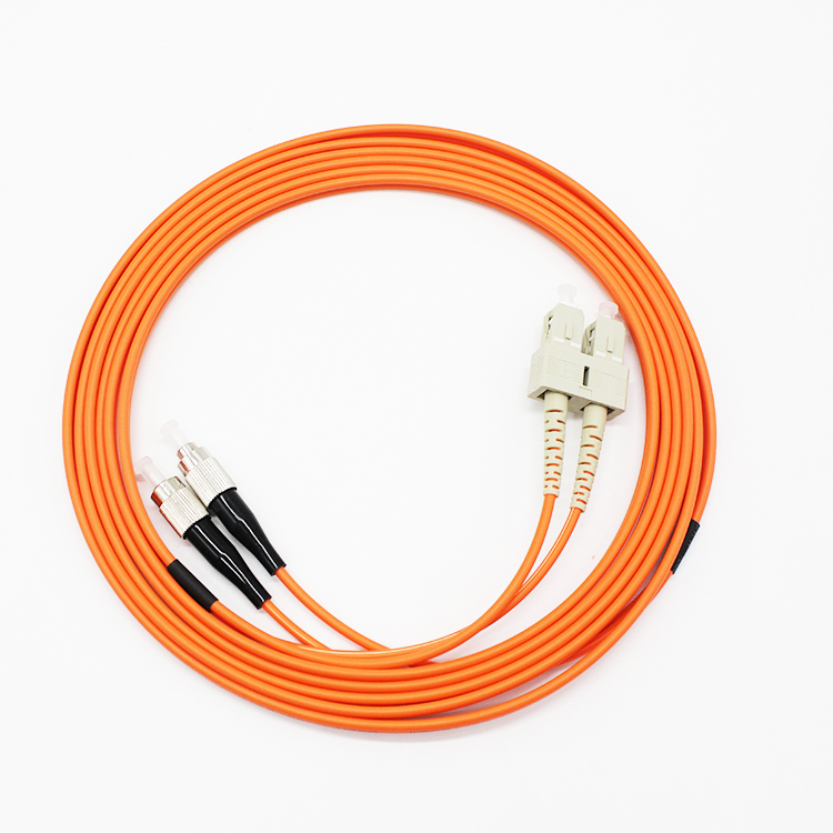 Cordones de remiendo dúplex del modo multi del cordon de remiendo de la fibra óptica del Sc FC 3.0mm