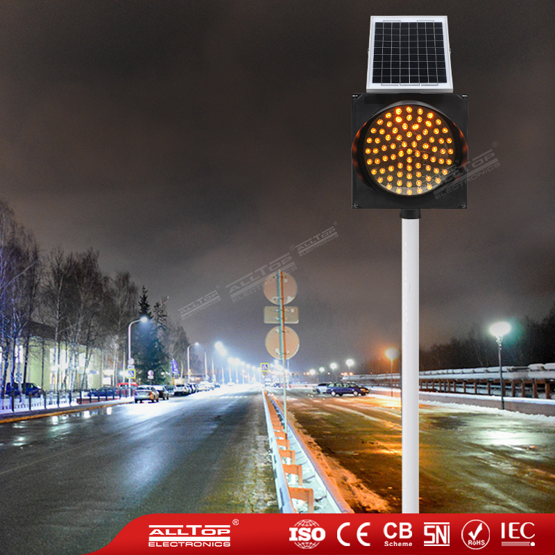 Alltop IP65 Waterproof Outdoor LED Solar Traffic Light
