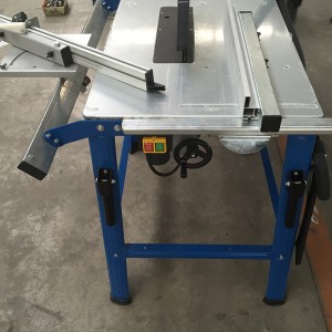 Serra de taula de 315 mm homologada CE amb taula lliscant i taula d'extensió