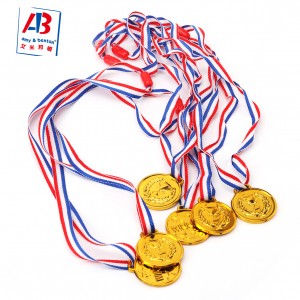 6 gabalu zelta medaļas bērniem Balvu medaļas Plastmasas uzvarētāja balvas medaļas bērniem