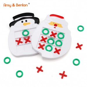 Świąteczna plansza do gry w kółko i krzyżyk z kształtem bałwana, pingwina, impreza dla dzieci sprzyja zabawkom