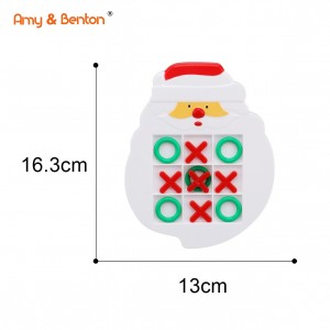 Vianočná hracia doska Tic Tac Toe s hračkami v tvare snehuliaka v tvare tučniaka pre deti
