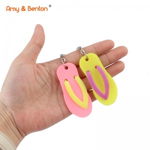 I-Eco-Friendly Amazon Hot Sale Novelty PVC Flip Flops Slippers Shoe Keychain Accessories for Kids