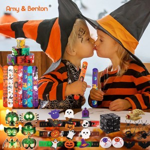 Helovino vakarėliui teikiama „Fidget Toys“ dovana, skirta maišelių užpildams vaikams