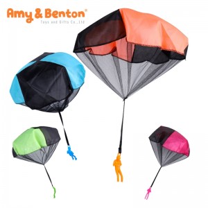 Tangle Free Throwte Parachute Flying Toys Outdoor Play Gifts For Kids
