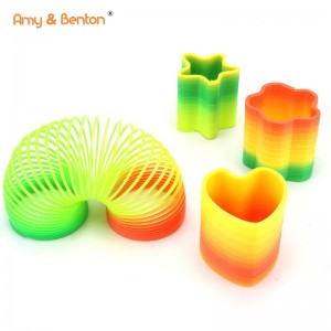 4 PCS Werna padhang lan macem-macem bentuk Rainbow Spring Toys Aneka Pesta Favor Toys kanggo Bocah-bocah