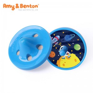 OEM Space Party Favor Toys Surprise Bag Fllers Spinning Art Activity Пластична вртечка играчка за продажба