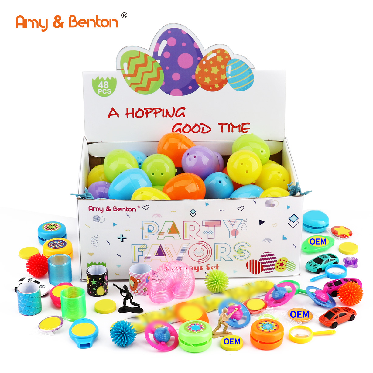 تخم مرغ های پلاستیکی رنگارنگ پر شده با انواع مختلف اسباب بازی های کوچک