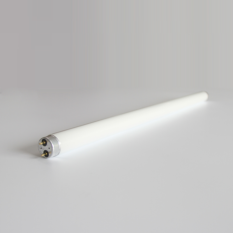 Tvornička izravna prodaja zalihe T8 6500K dnevne fluorescentne svjetiljke Tube