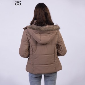 Women’s  Woven Cotton Padded Winter Outwear Quilted Fake Fur Hooded Jacket