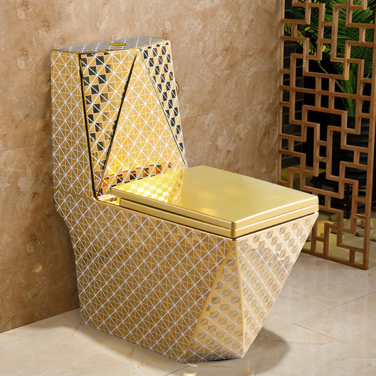 Electroplated Diamond One Pice Ceramic Sanitary Ware Wc گولڊن ٽوائلٽ