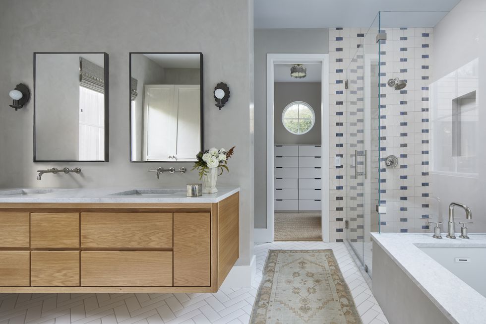 आकर्षक, ताज़ा अनुभव के लिए 30 आधुनिक बाथरूम डिज़ाइन विचार