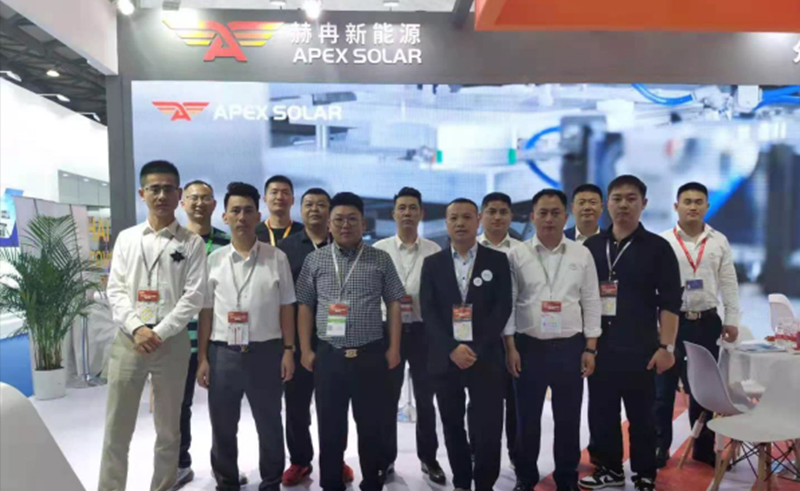 Apex Solar amazed SNEC Shanghai exhibition and won the Megawatt Emerald Award of the Organizing Committee