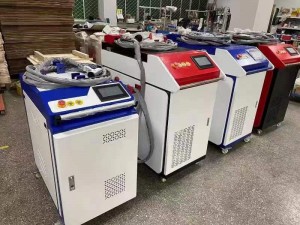 2022 Hot Sale Machine de soudage laser en acier au carbone 1500W