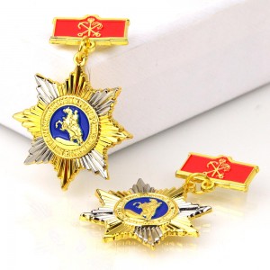 မာရသွန် အားကစား စိတ်ကြိုက် ဆုတံဆိပ် Medallion Custom Zinc Alloy Sublimation 3D Engrave Plating Metal Golden Souvenir Military Medal