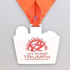 Vervaardig pasgemaakte kreatiewe ontwerp dubbelkant-medalje Spotprentfietsspel Pasgemaakte fietswedrenmedalje