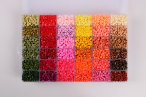 Artkal Fuse Beads Kit 72 Warna 11.600pcs Lebur Beads Kit Cocog Perler Beads Hama Beads, Fusion Beads Kit sareng 5 ironing paper in a grid box