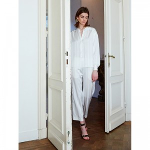 High Performance Female Clothes Online - Loose pajamas design V-neck 2-piece set women silk – Auschalink