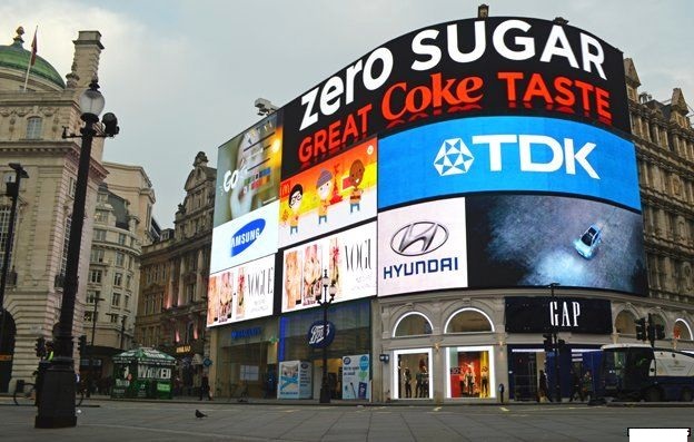 How to make a curved outdoor advertising LED screen