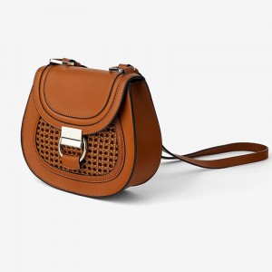 Custom Natural Leather Saddle Crossbody Bag Purse For Women