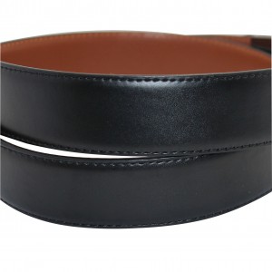 Slim and Minimalist Reversible Belt for a Modern Look 35-23025