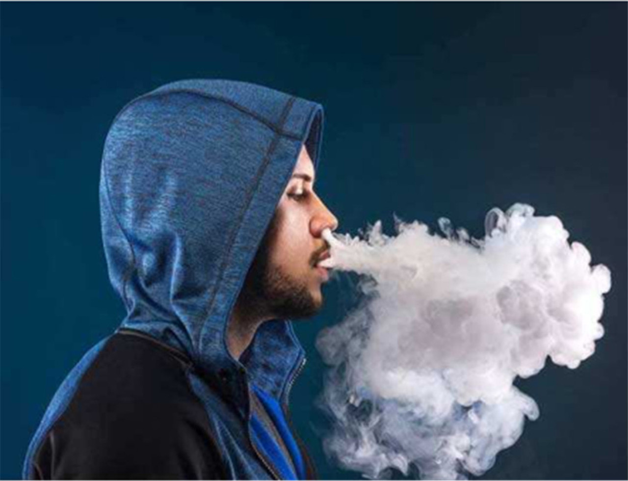 Čo je to E-cigareta?Ako urýchliť dym?