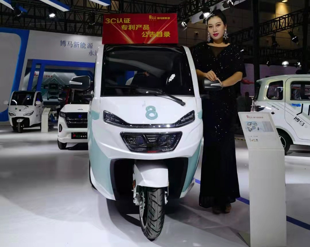 Yunlong electric car detonates Jinan exhibition