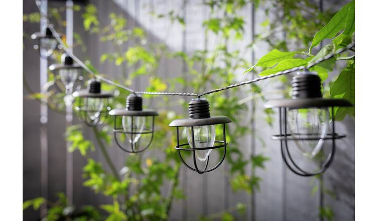 Recenze světel Brightech Ambience Pro LED Outdoor String Lights