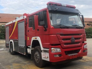 Camión de loita contra incendios de escuma de auga de emerxencia de rescate de baixo prezo do fabricante HOWO de 8 toneladas